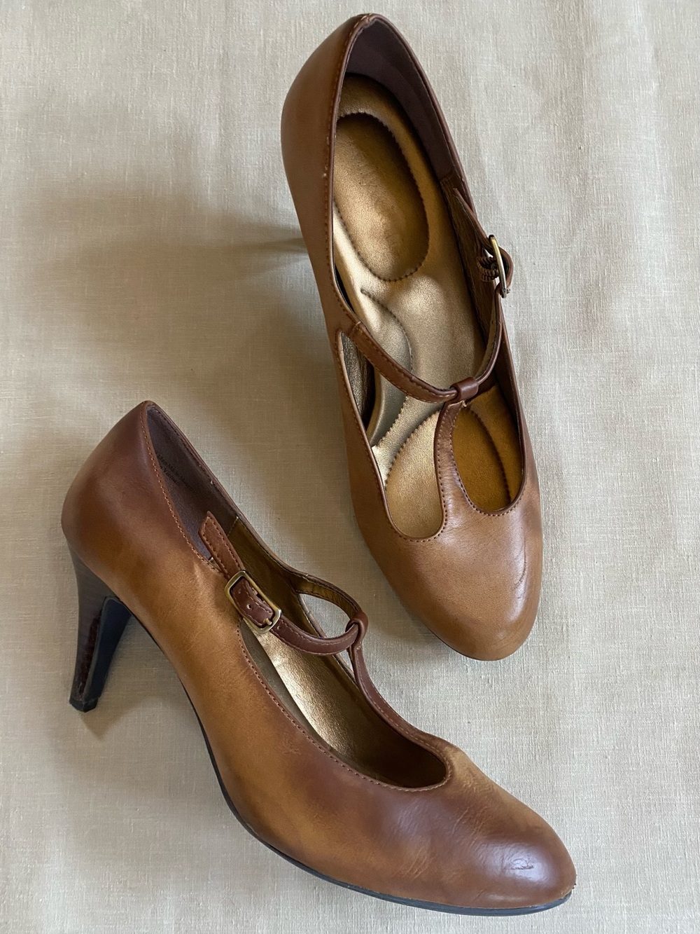 Kelly & Katie Womens 9.5 Brown Mary Jane T-Strap Heels Pumps Career Corporate